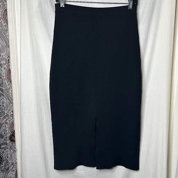 NWT ZARA Stretchy Pull On Black Bodycon Midi Pencil Skirt | Size Medium - Picture 15 of 16